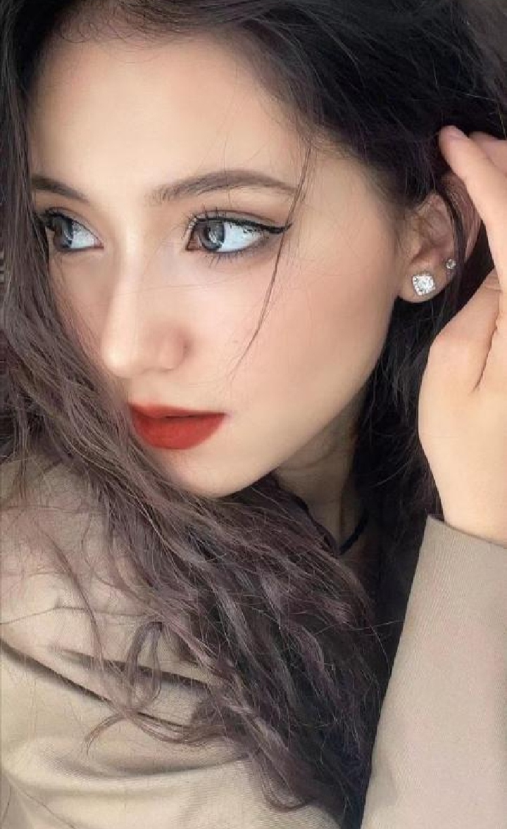 少妇民族蜜桃臀祖丽