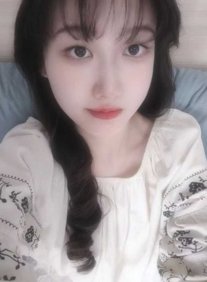 昆山恒融广场妹子