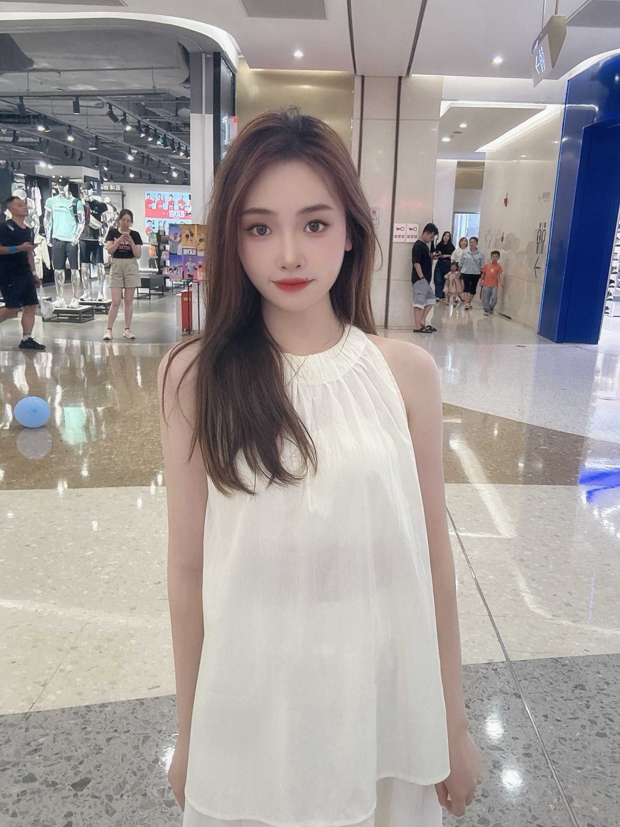 闵行刚下海小妹 肤白貌美 粉嫩