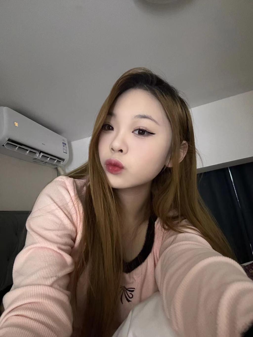 极品高百纯皮肤的小静