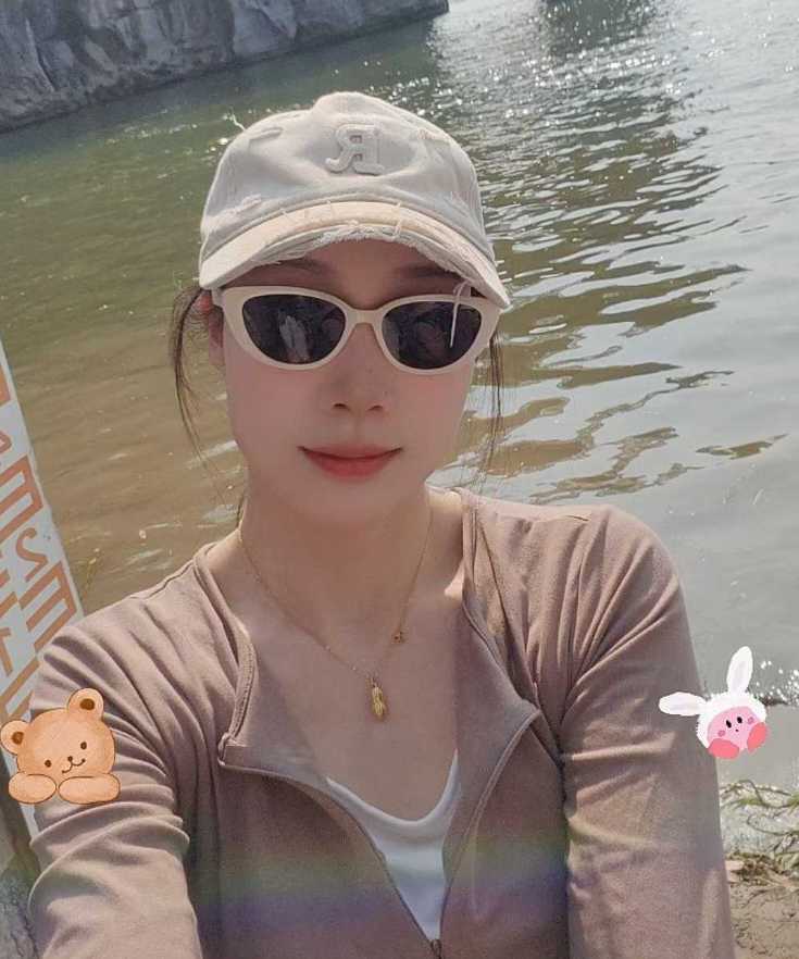 来自重庆的漂亮小姐姐