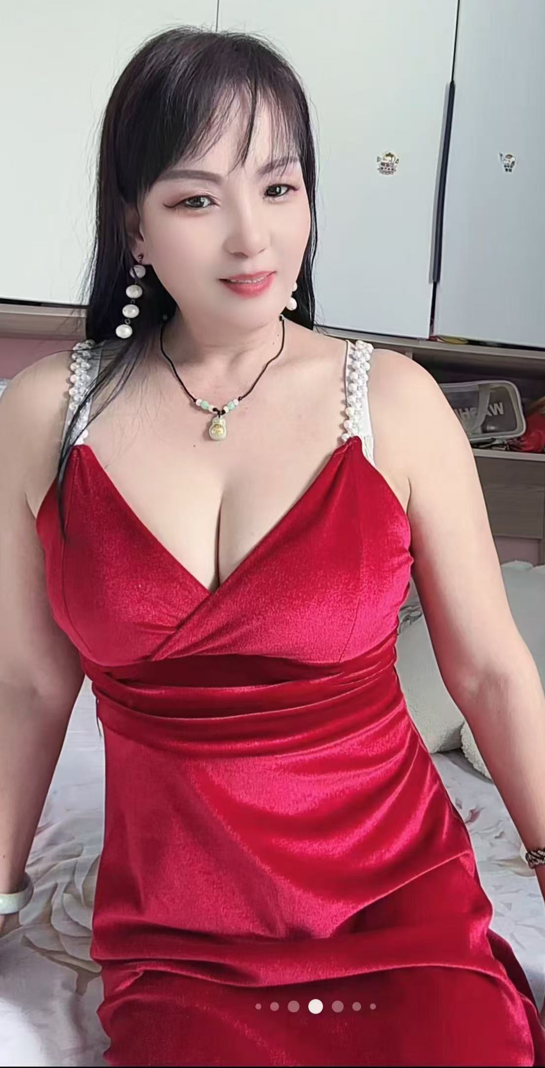 浦东杨思欲望大奶少妇琪琪