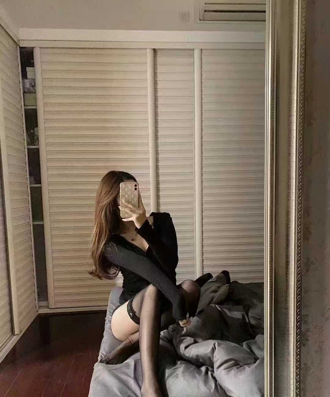 极品大长腿尤物小可爱