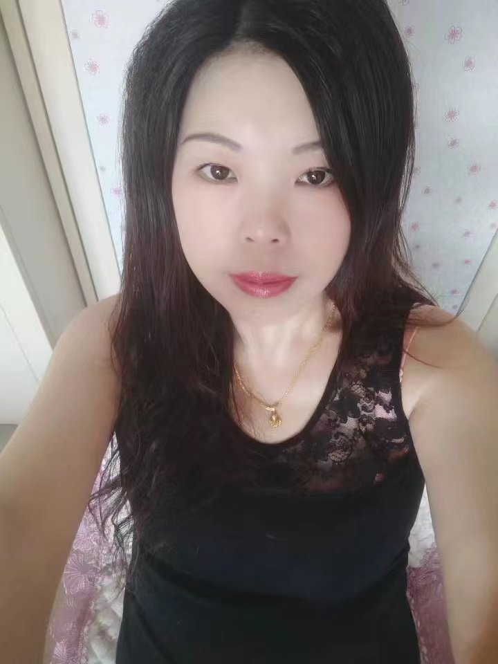 丰满柔情服务站系小猫咪