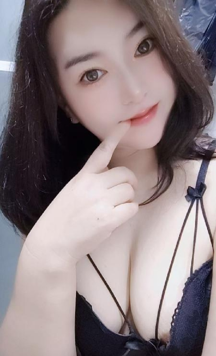 闵行区 she~吻巨乳少妇