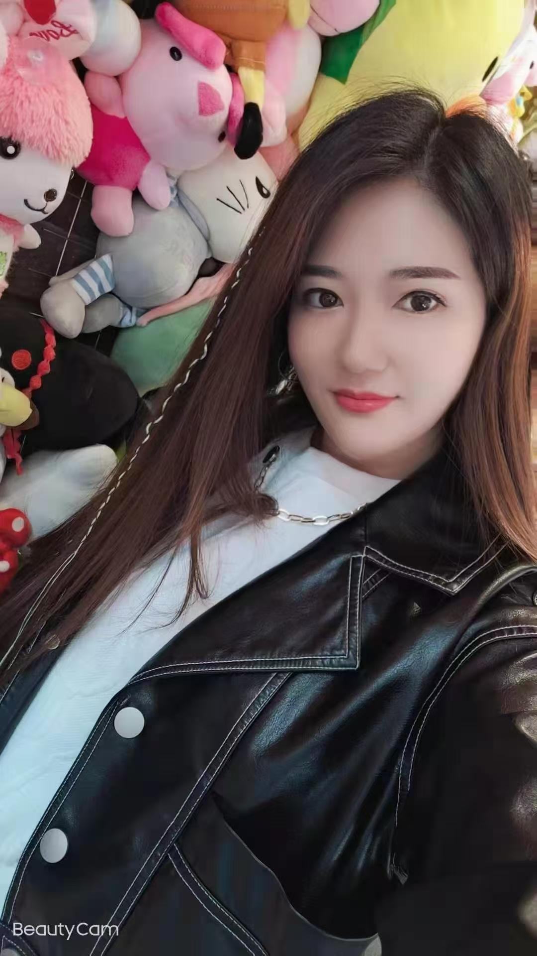 五里店肉感辣妹童童