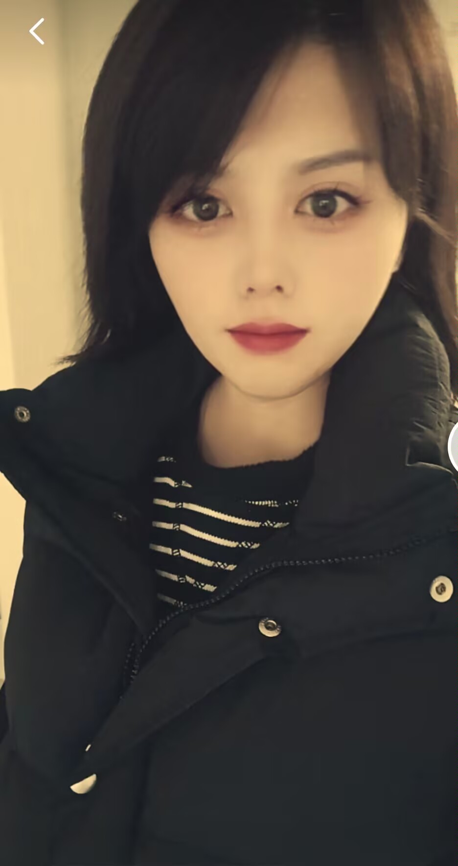 少女胸小姐姐