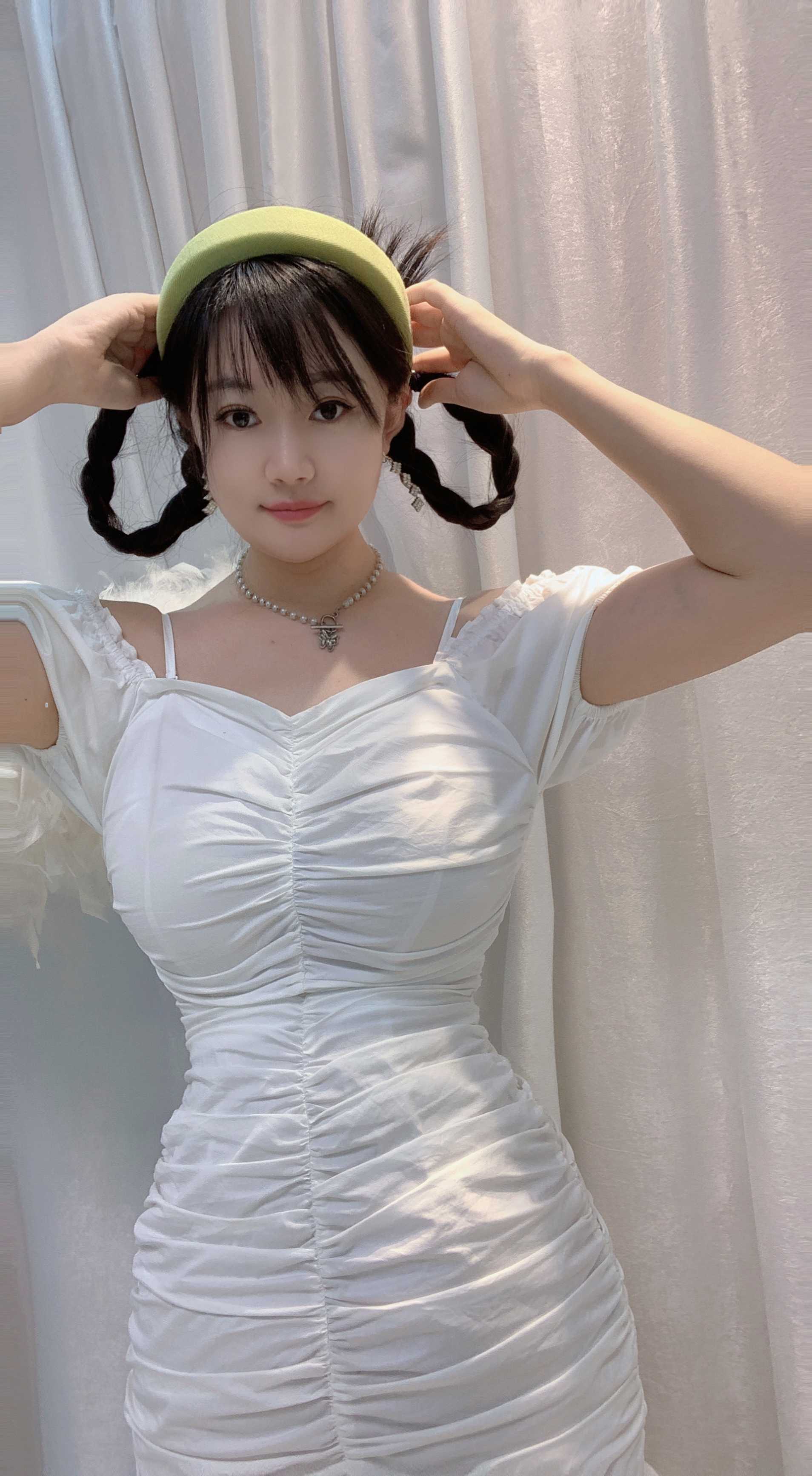 没人疼，没人爱，一个人一个人，孤独一辈子