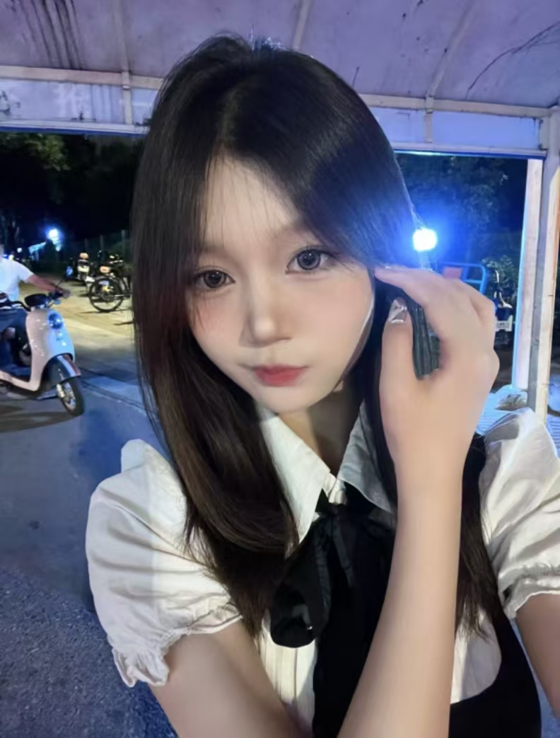 临平区柔雪儿，乖巧可爱