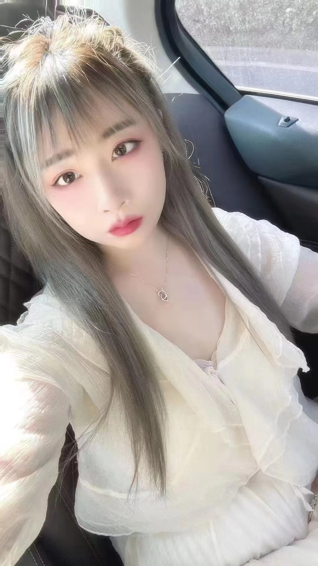 莲池白嫩热辣小布丁