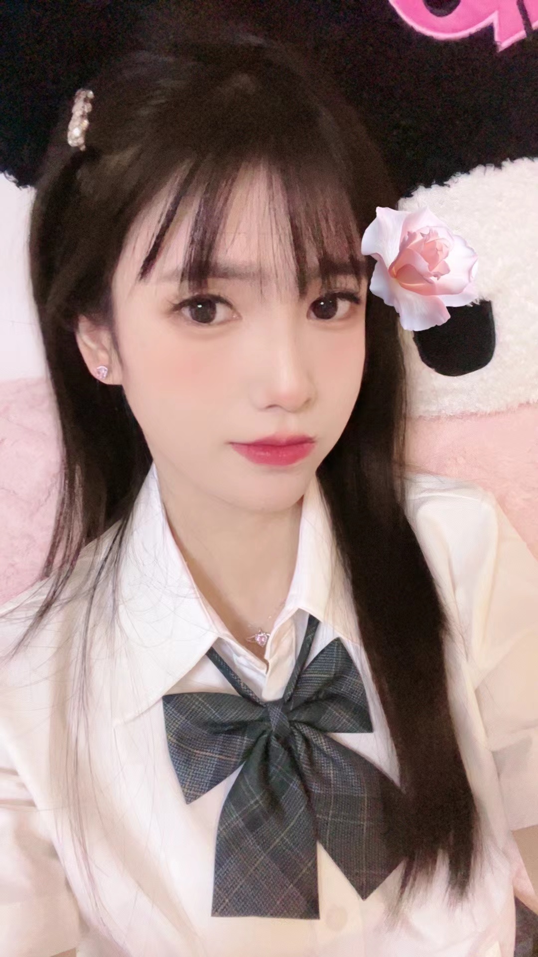 妍妍是个宝，人人都爱搞