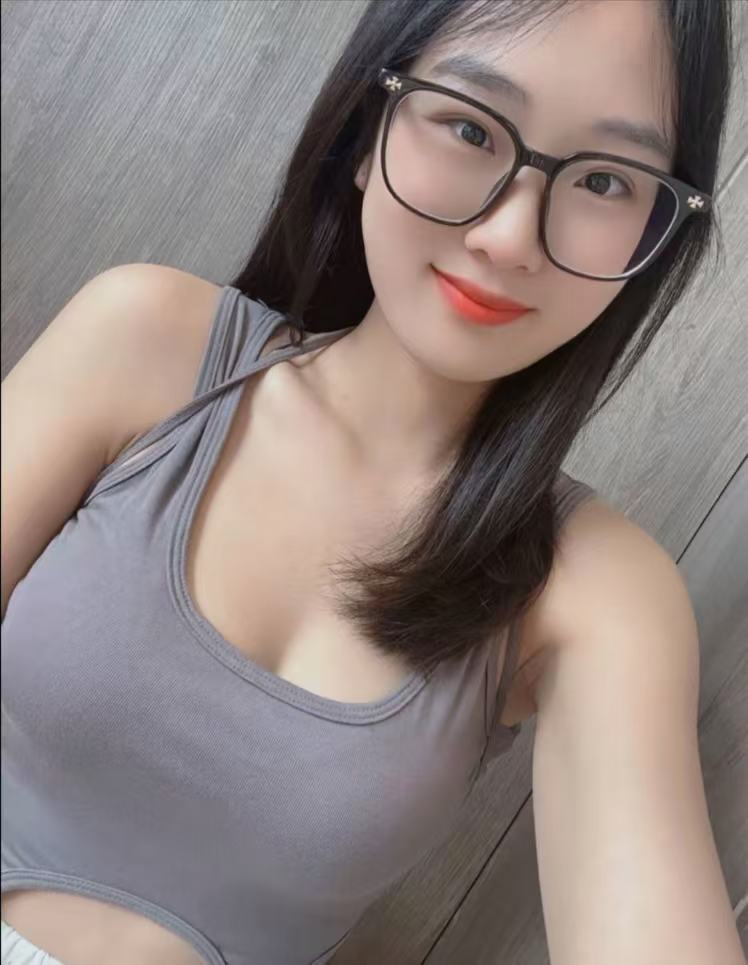 徐汇极品眼镜辣妹南希