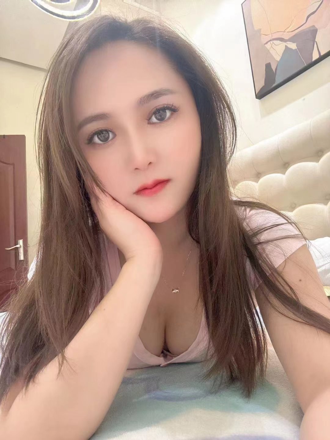 白云温润辣妹静静