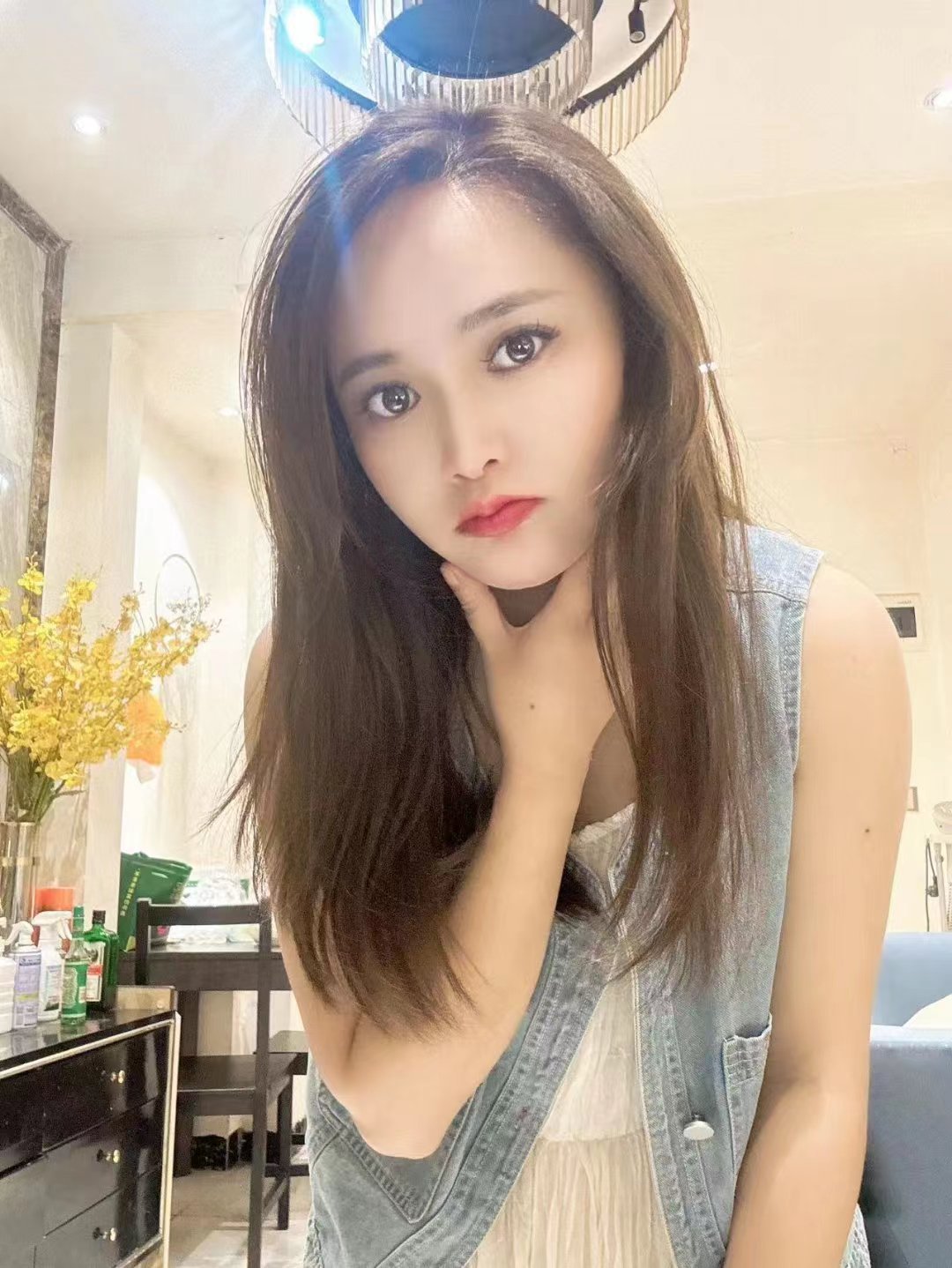 白云温润辣妹静静