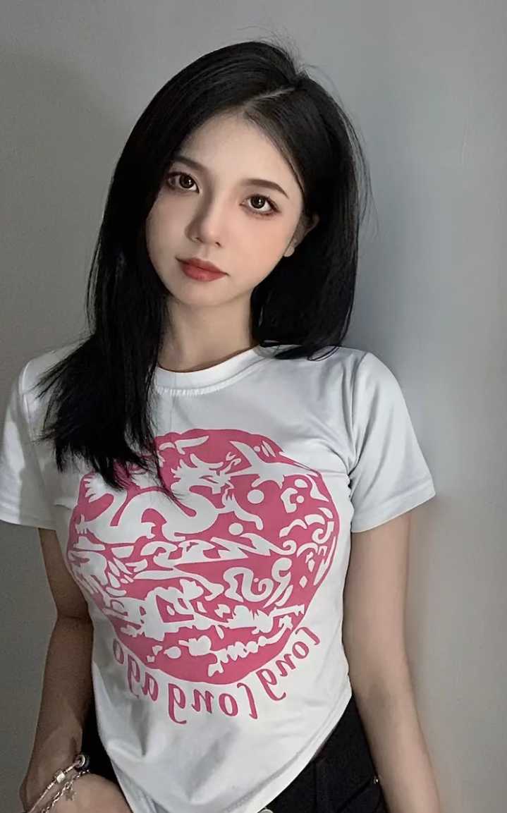 外围上门兼职美女