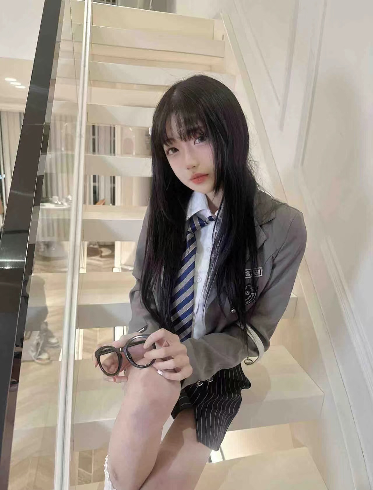 青羊区清新萌妹美娜