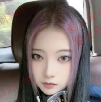 嫩嫩的可爱的妹子