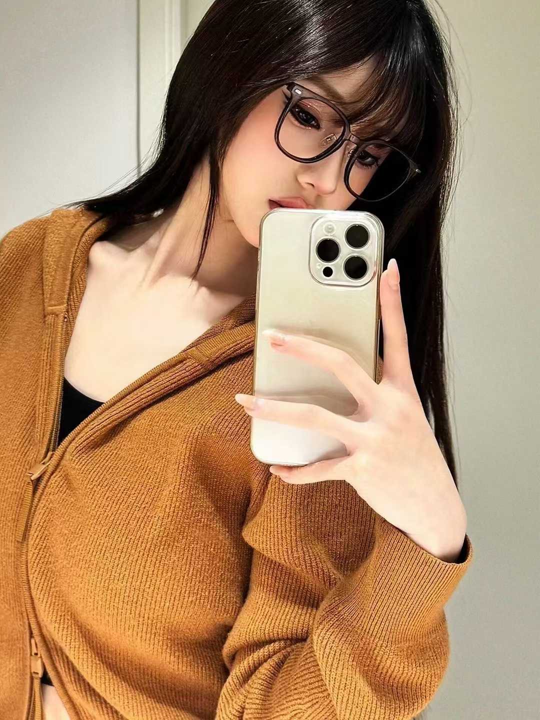 滨江区嫩妹，身材柔软。