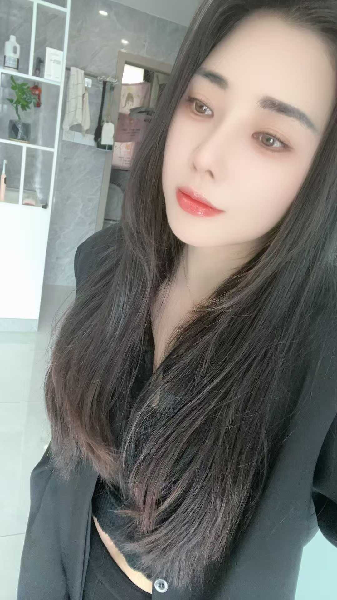 银泰撩人御姐晓雅