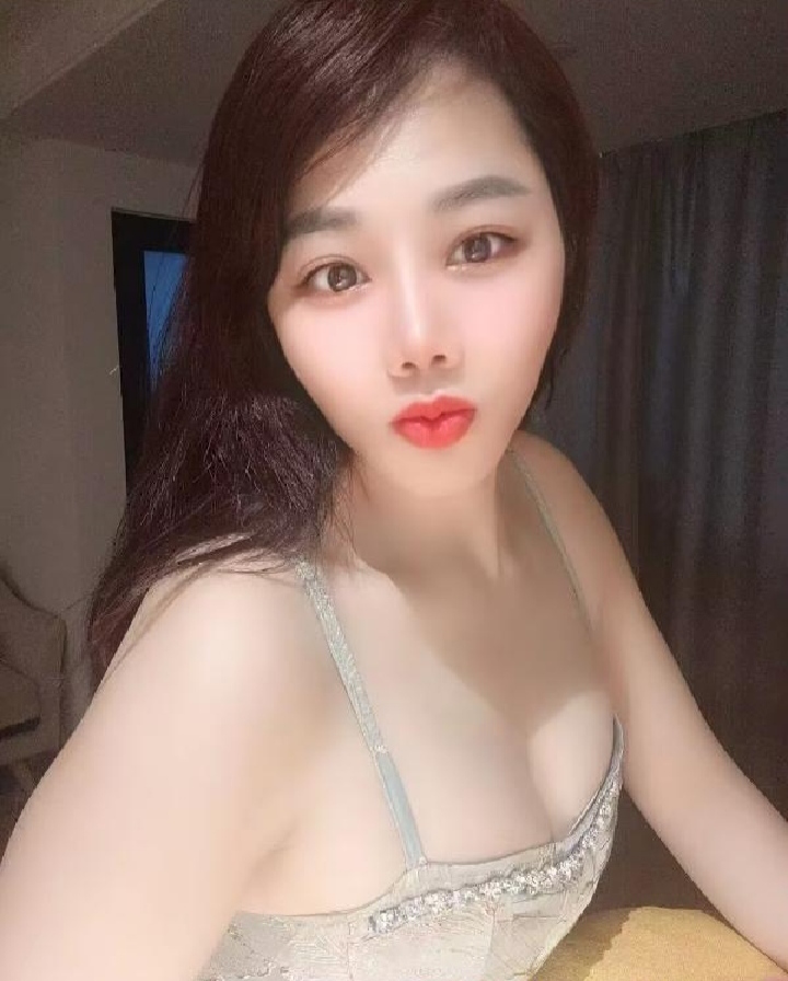 滨江 颜~she极品欲女