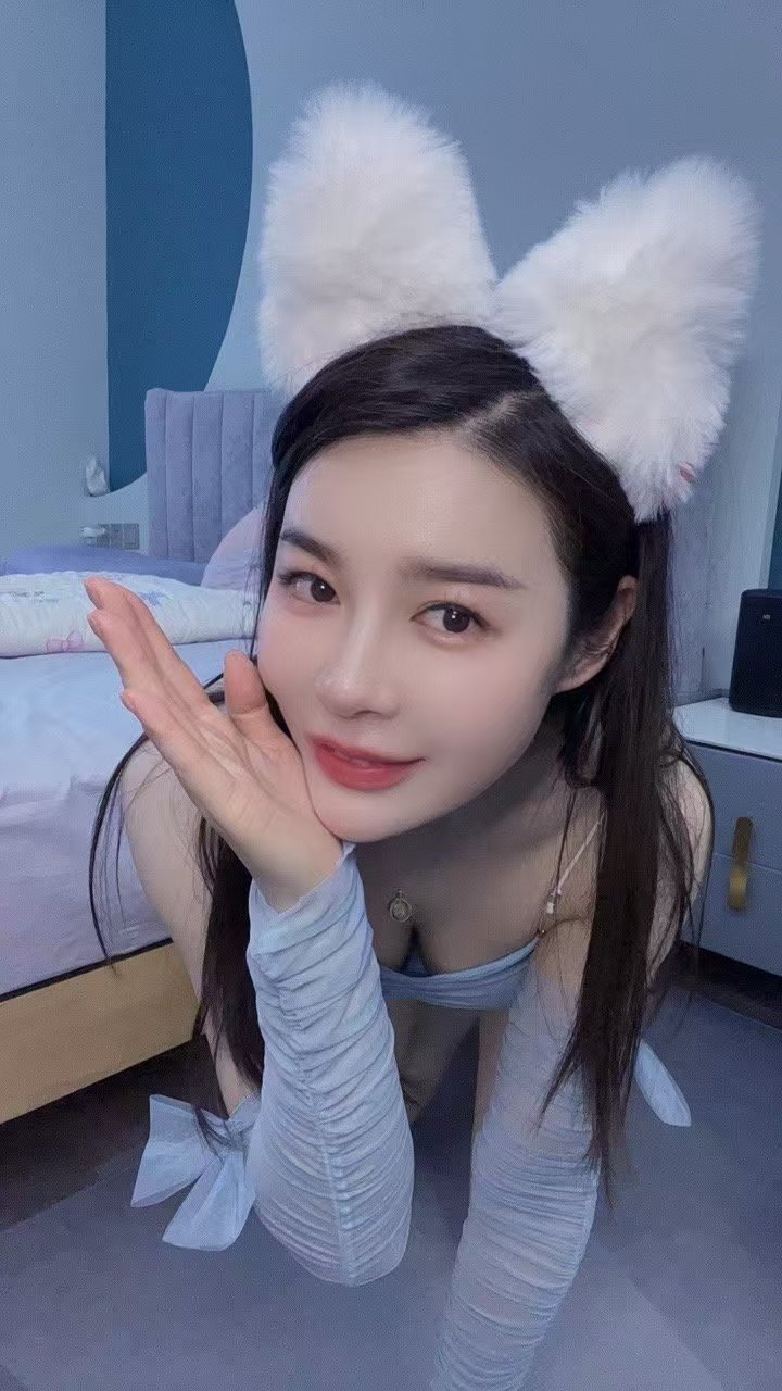 民治惹火小白兔欣语