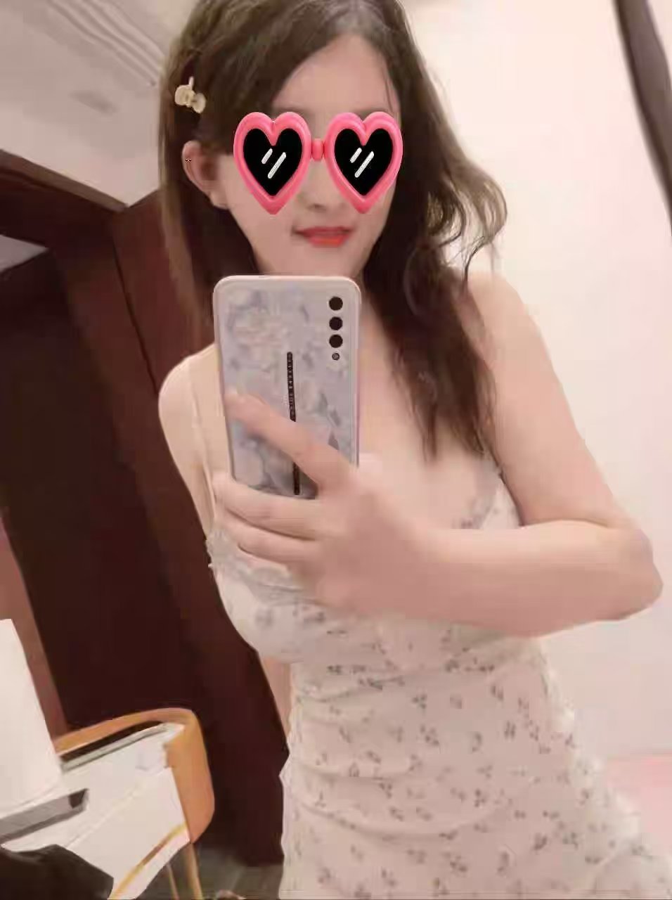 永湖热辣巨乳欲女香香