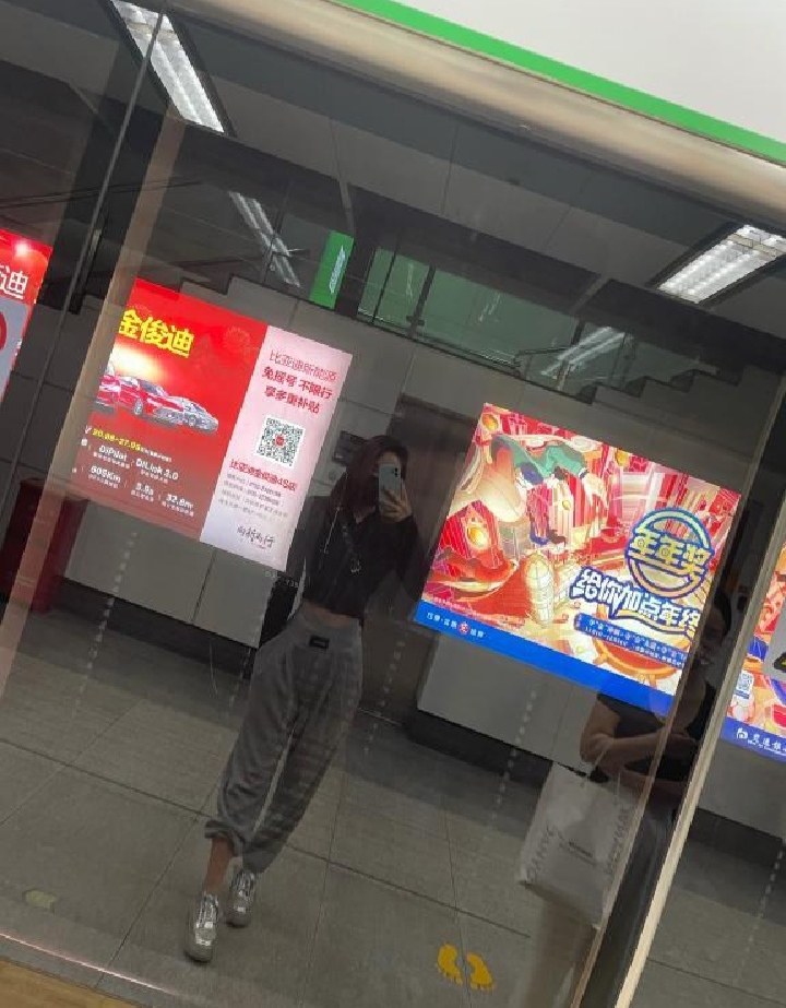 高新美艳御姐coco