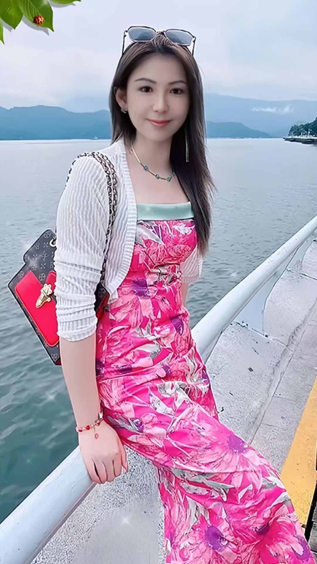 中俄混血风情辣妹