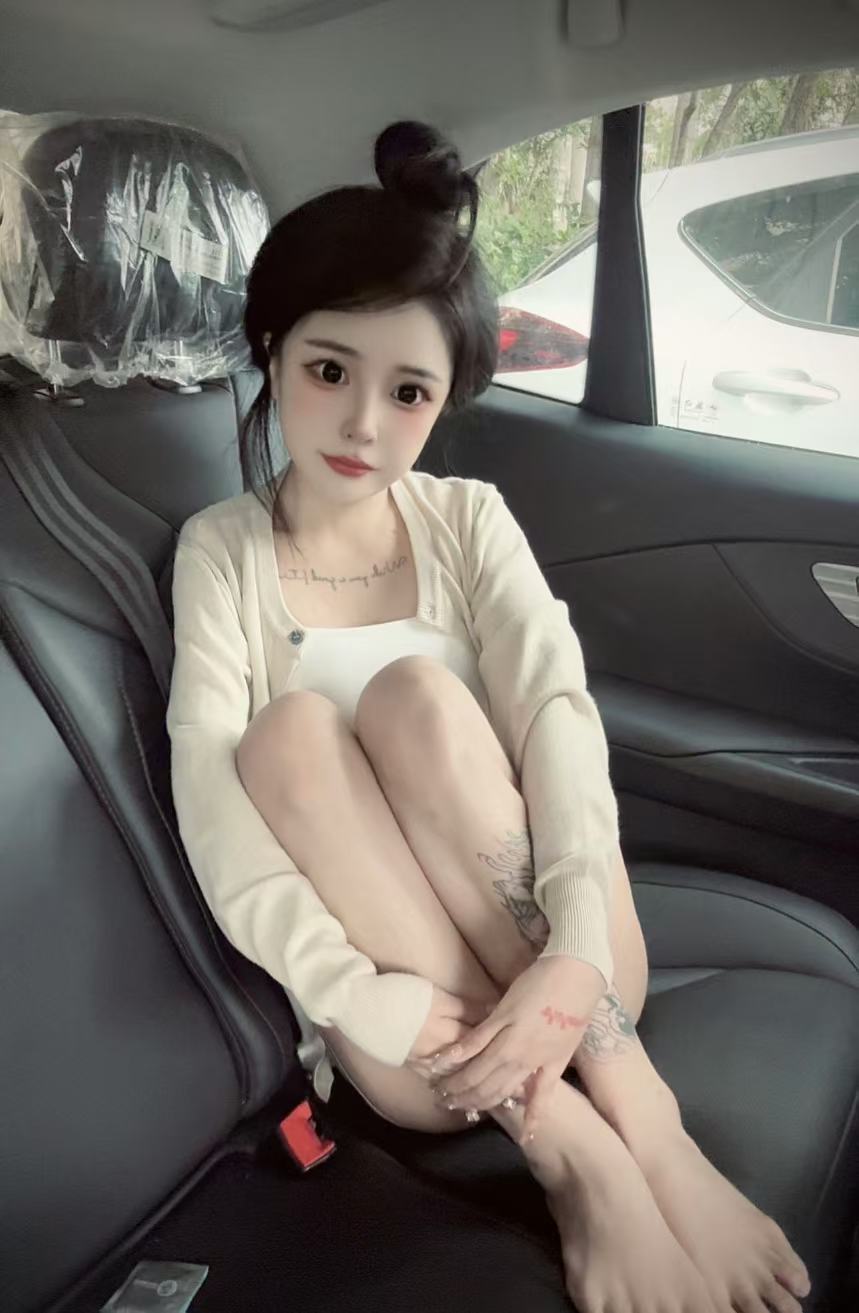 龙华区乖巧甜妹小美