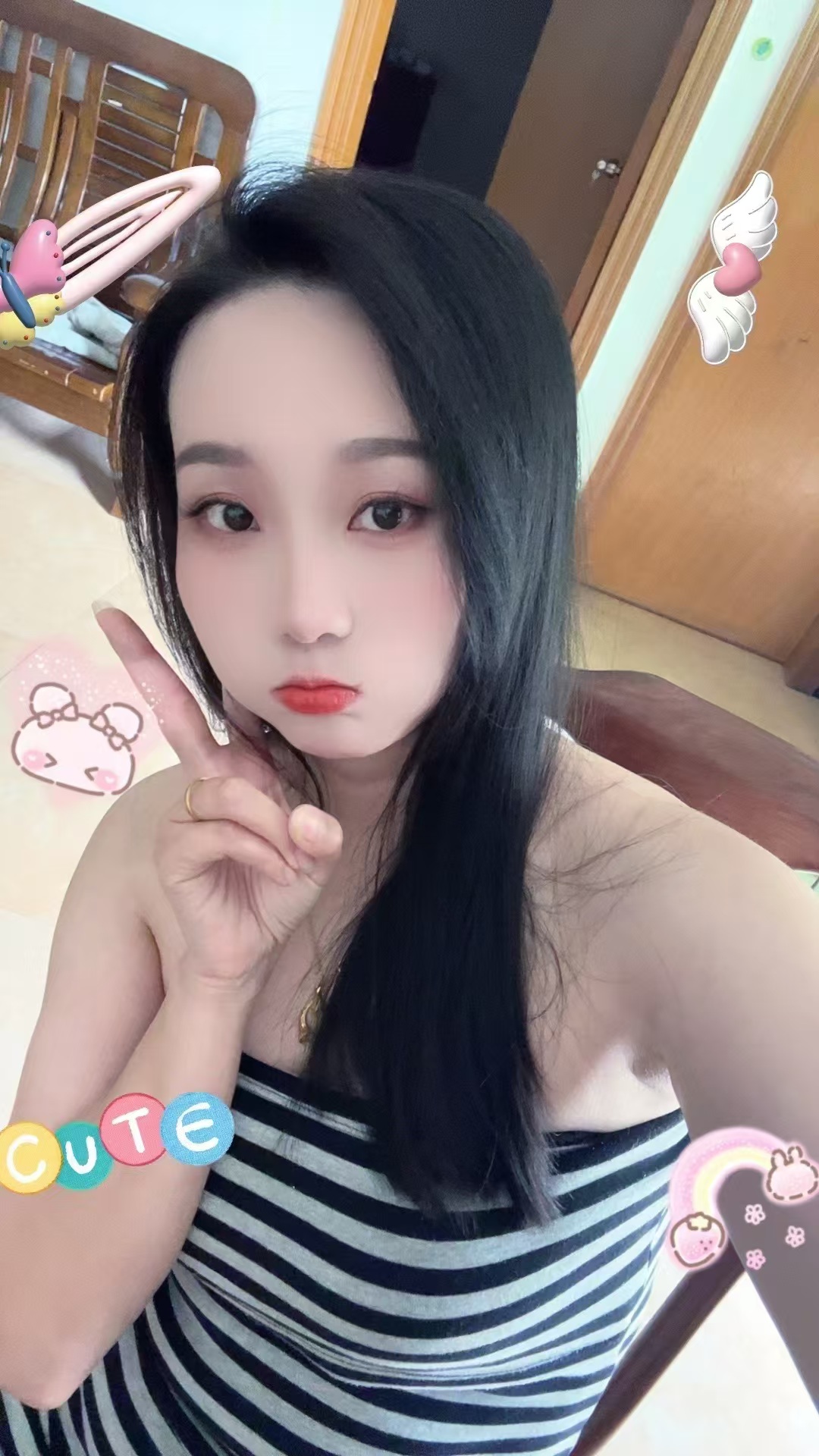 白嫩小少妇娜娜
