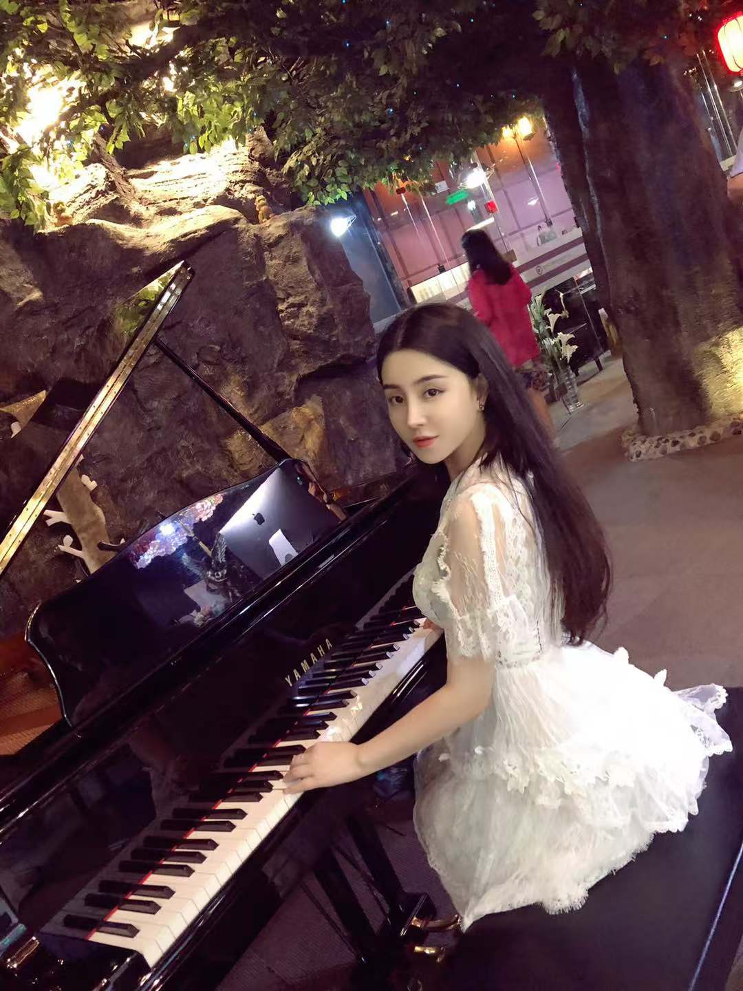 三里屯高颜值妹妹