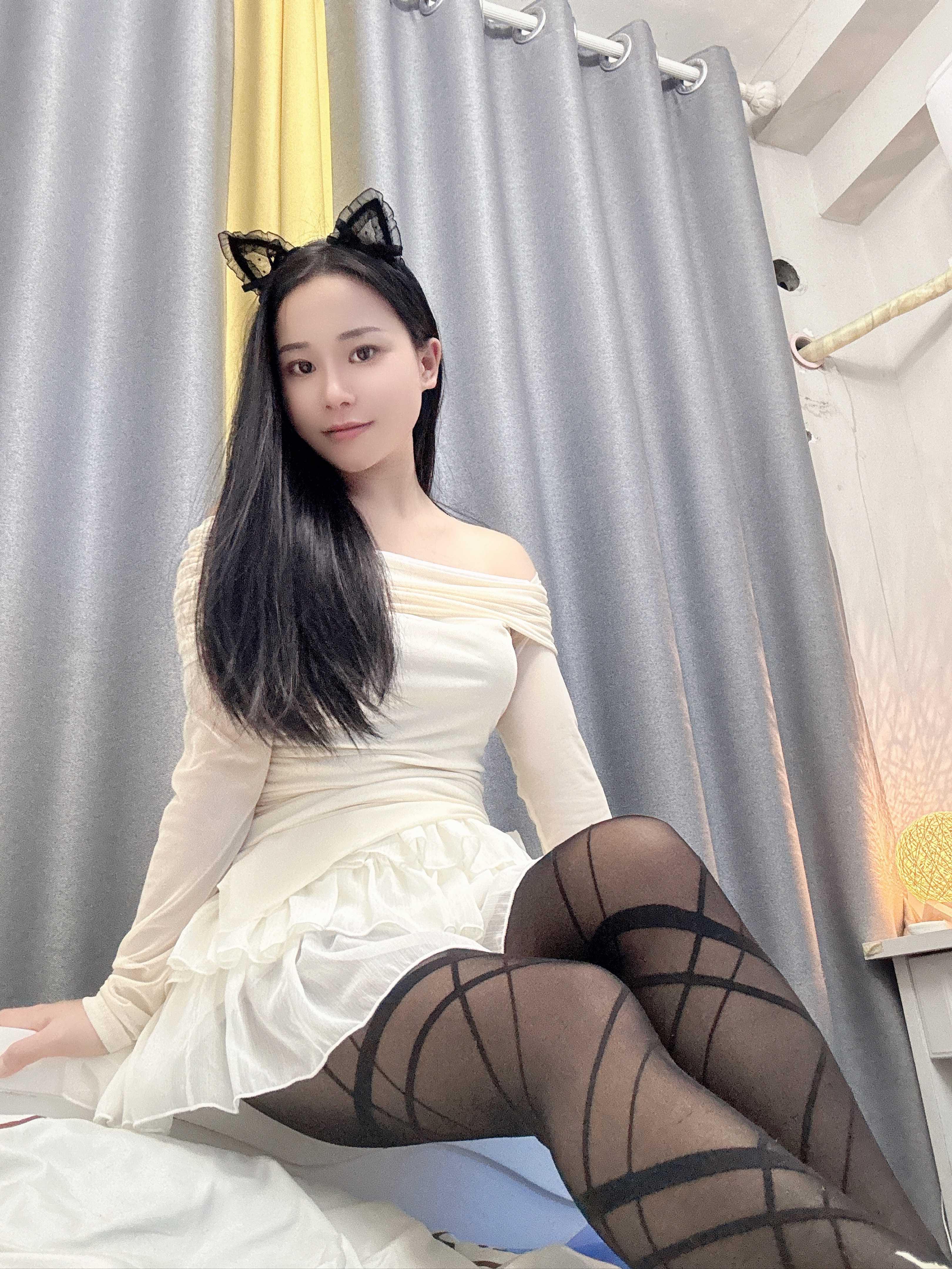 鲜甜小女友风儿