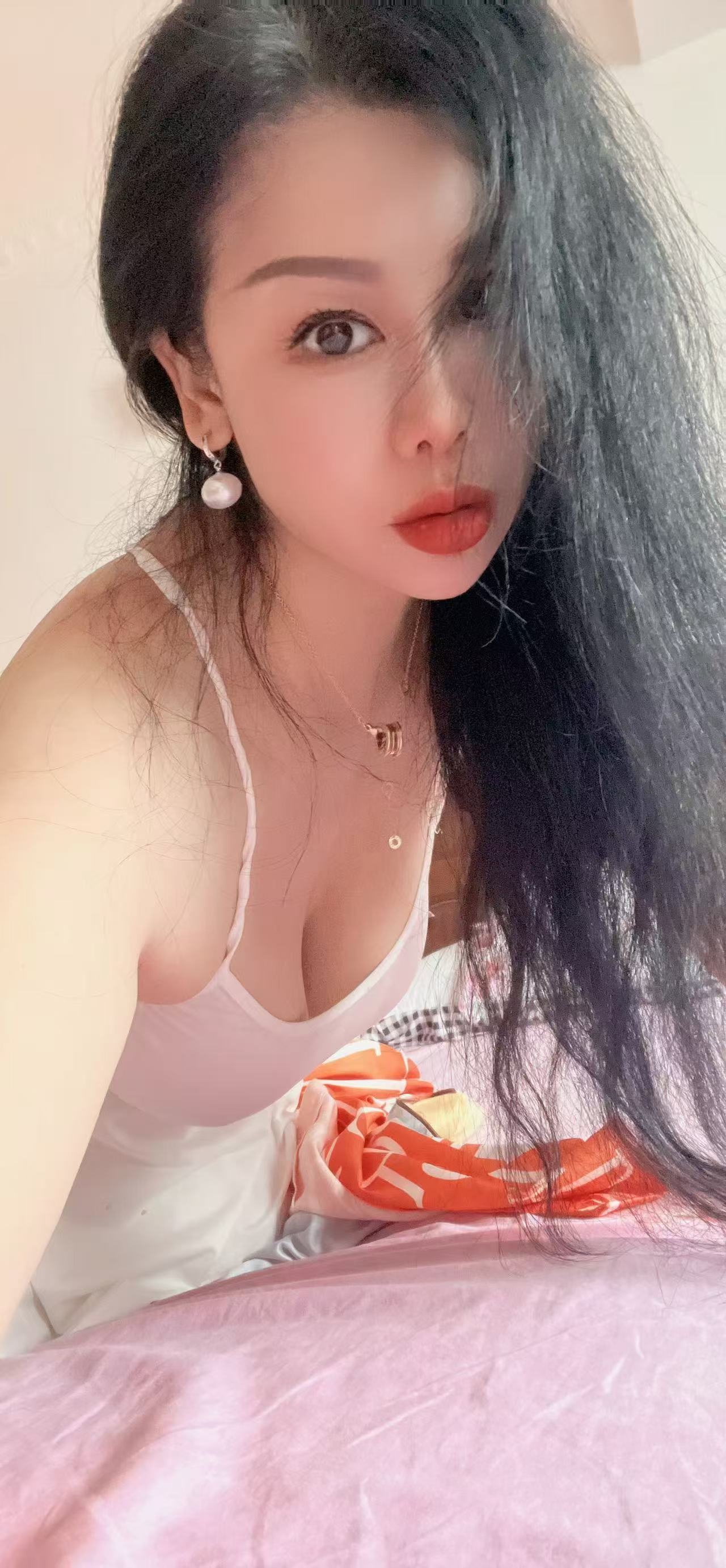 闵行丰润惹火辣妹茜茜