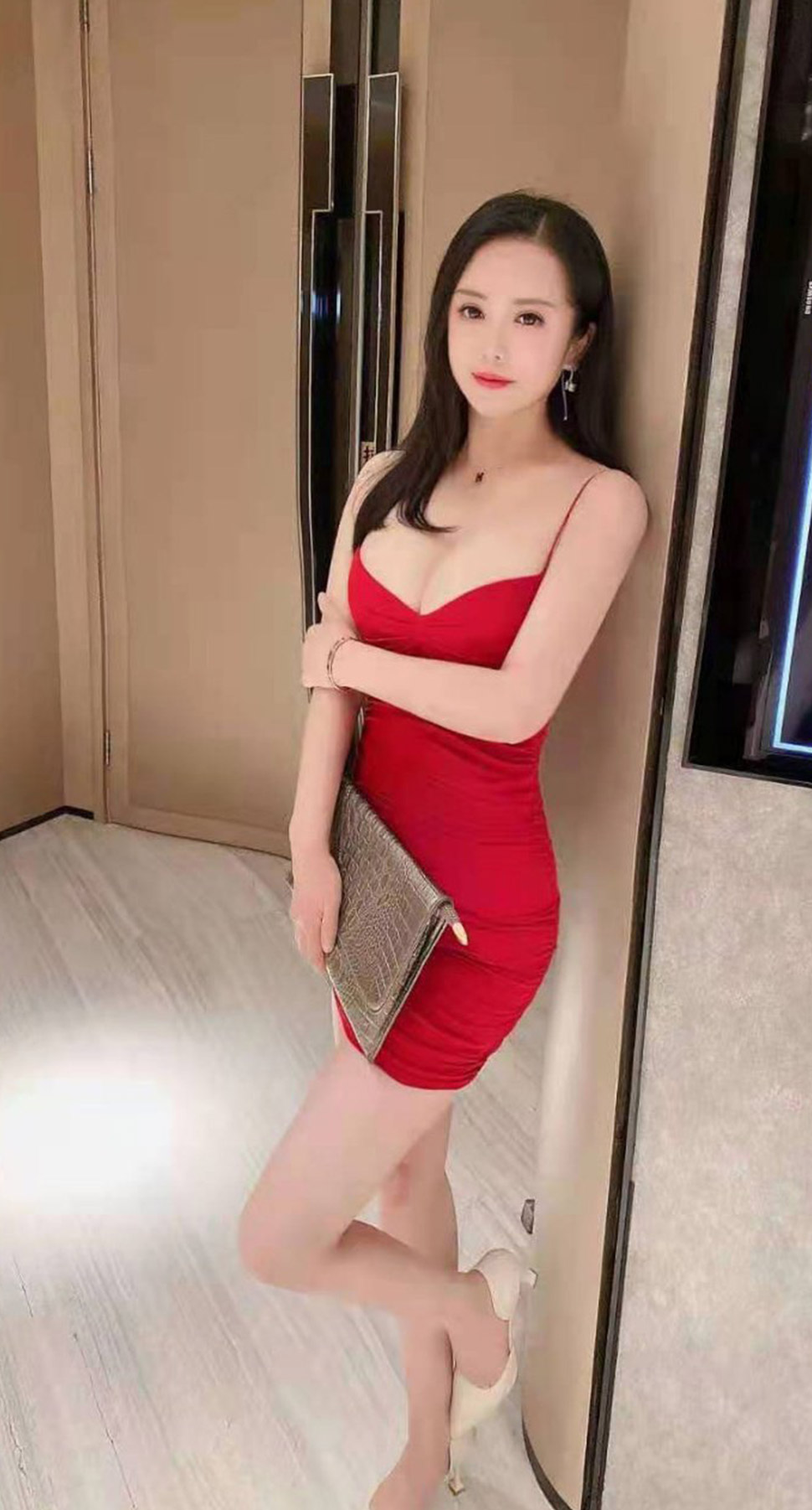 天河区成熟王丽少妇