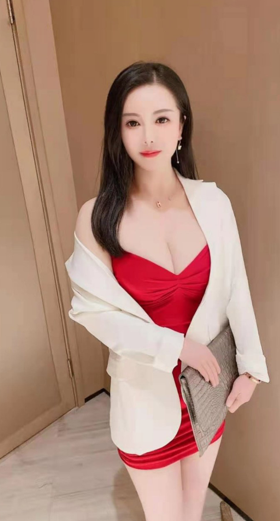 天河区成熟王丽少妇