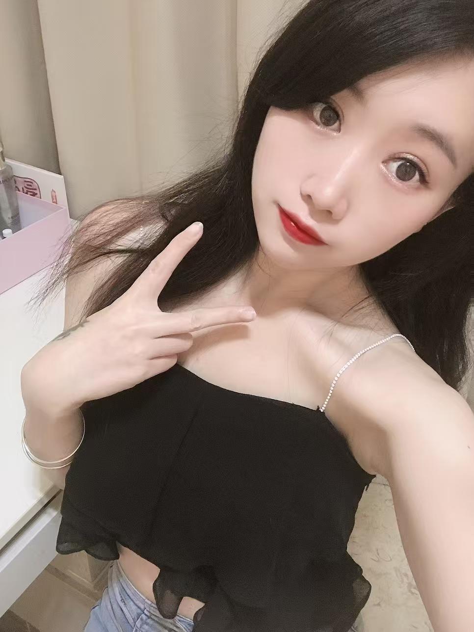 服务系小姐姐念念