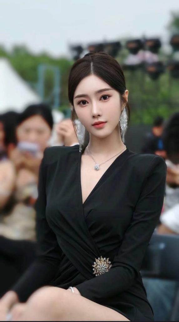 大牌女儿味十足高端模特