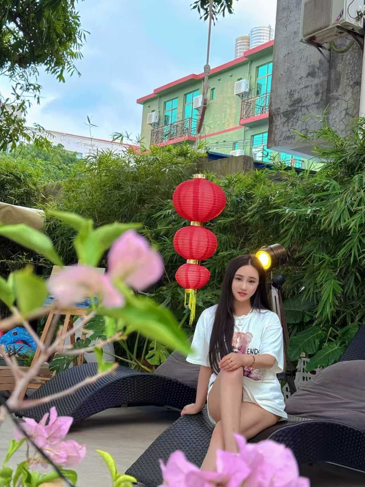 高新区兼职甜妹，姿势配合