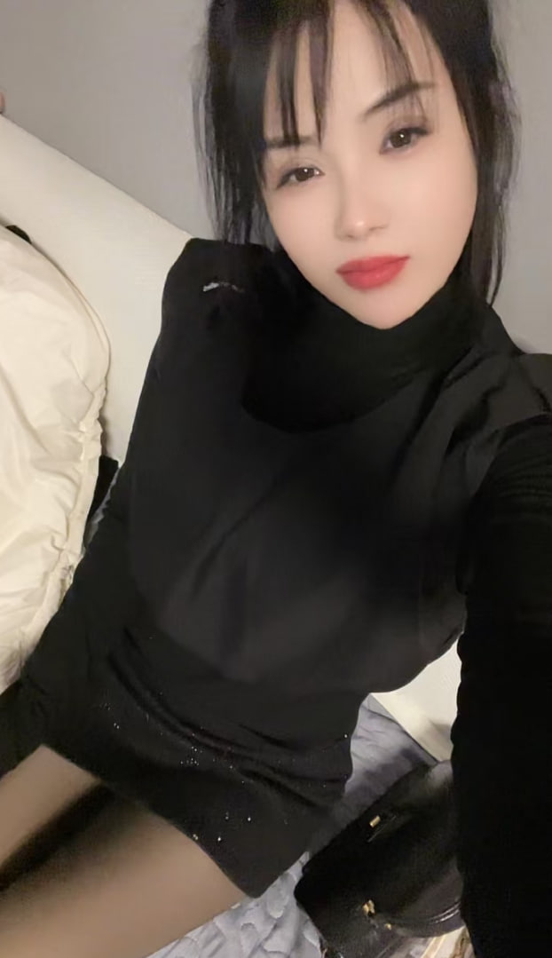 性感少妇，身材超棒