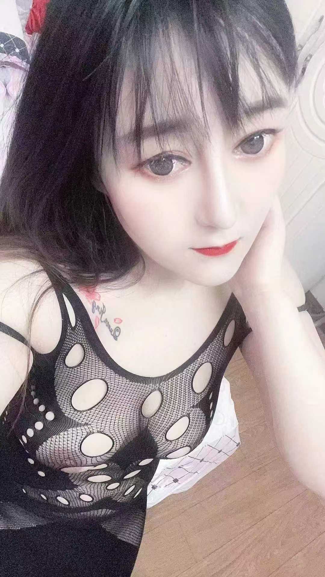 魅惑热辣小少妇