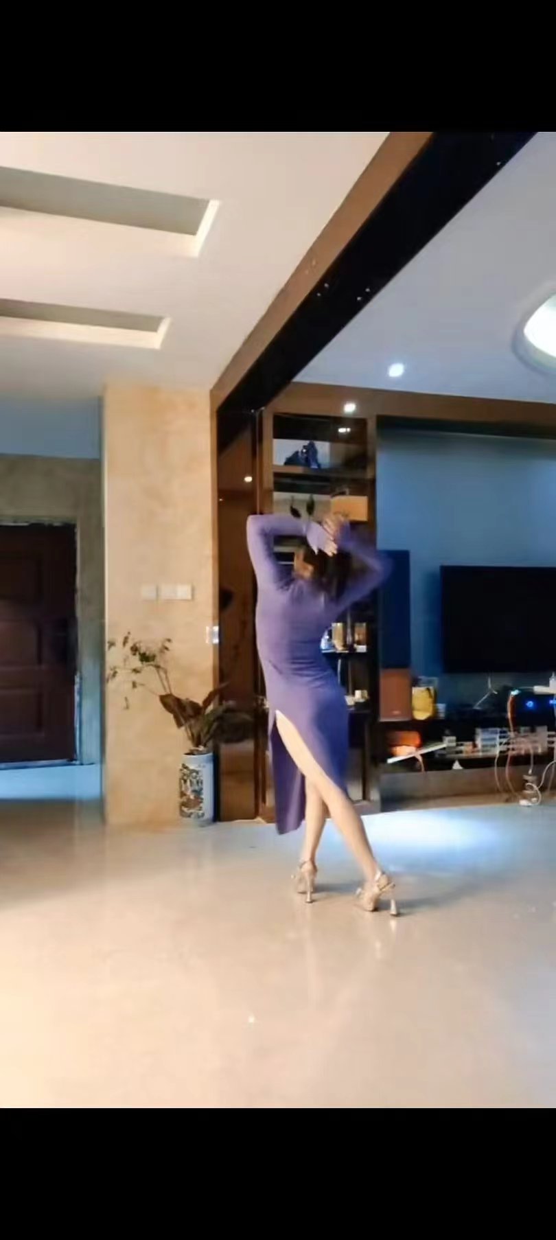 灿灿沫沫姐妹花