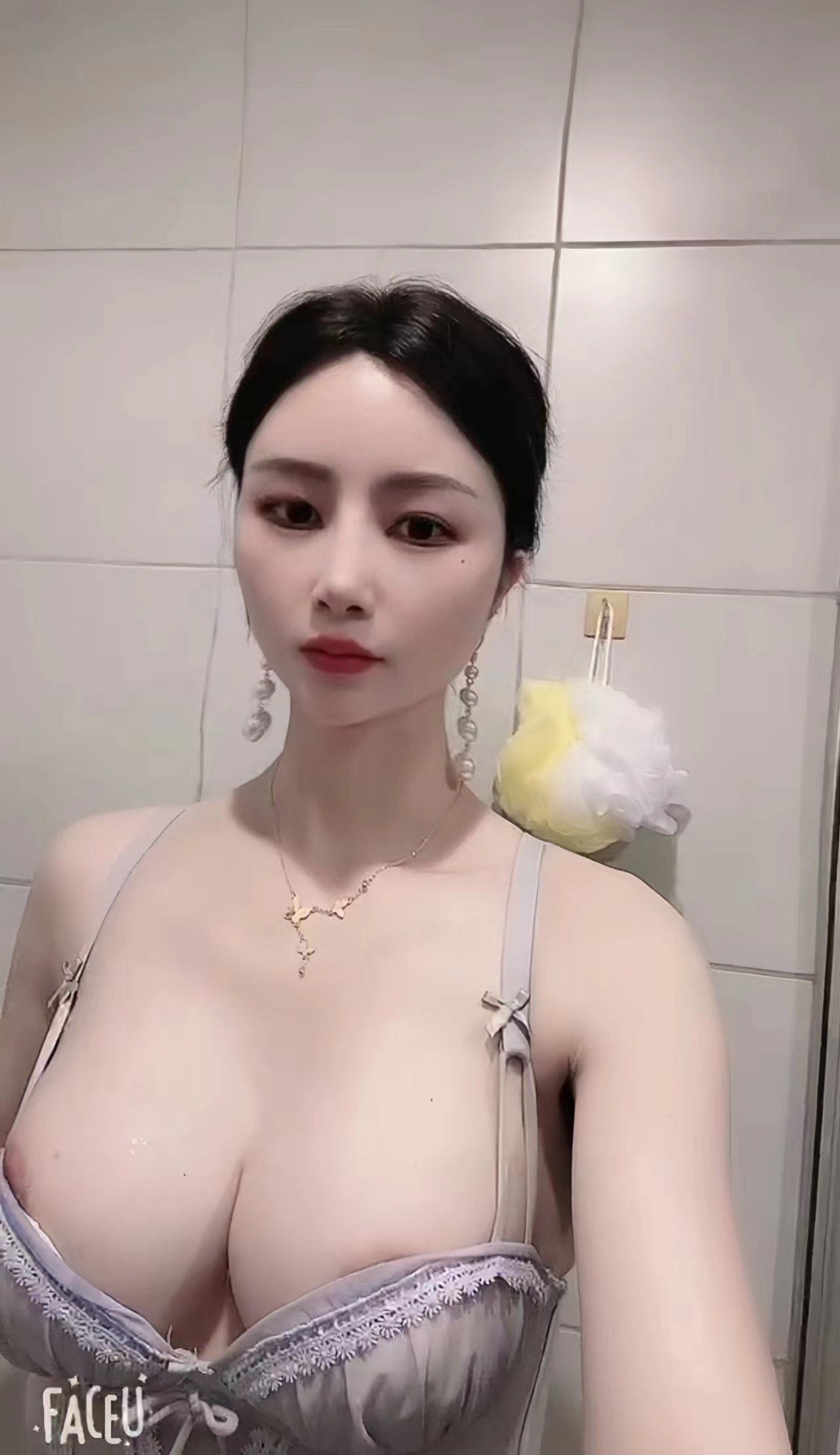 洪山巨乳欲女菲菲