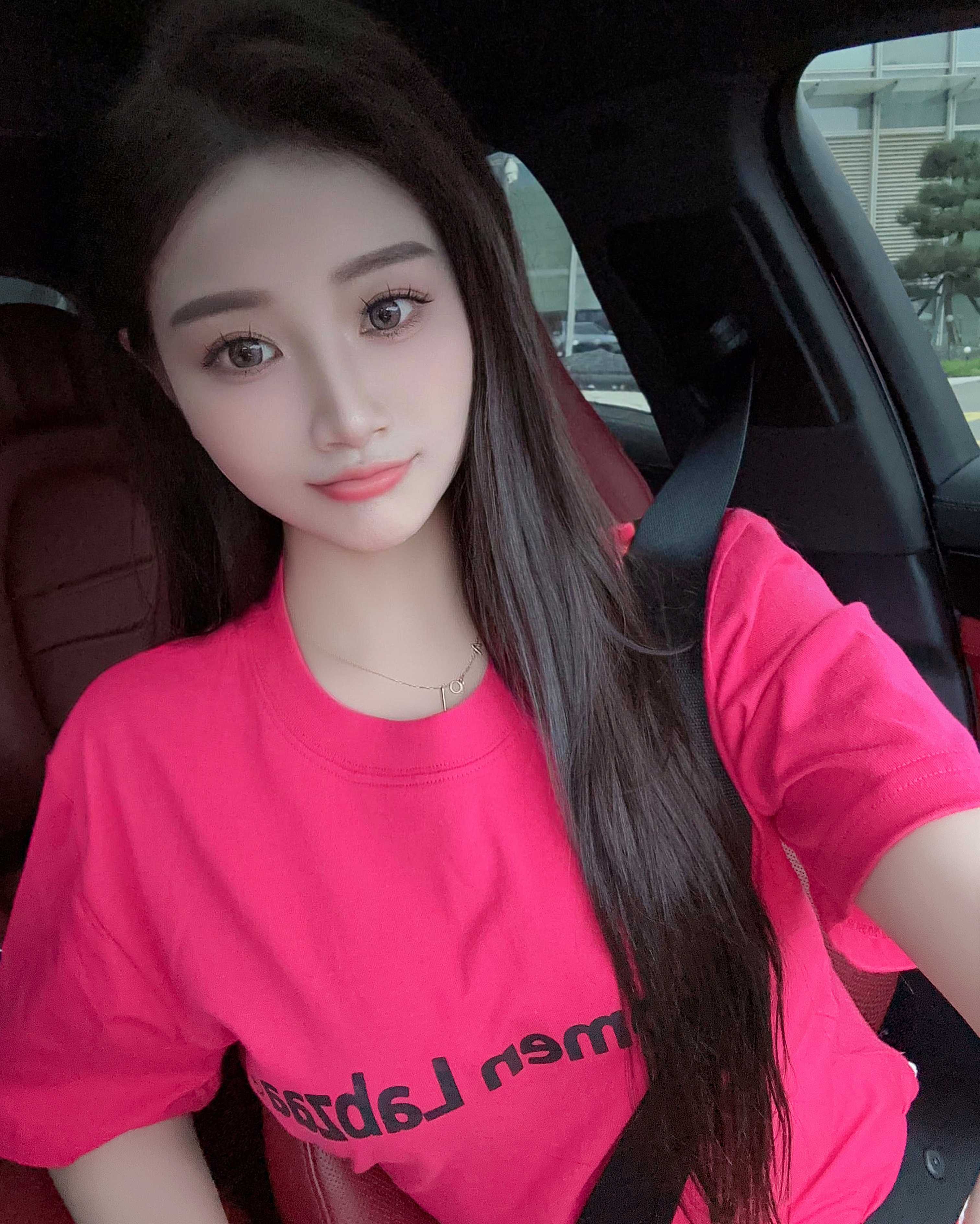 白嫩大长腿小仙女