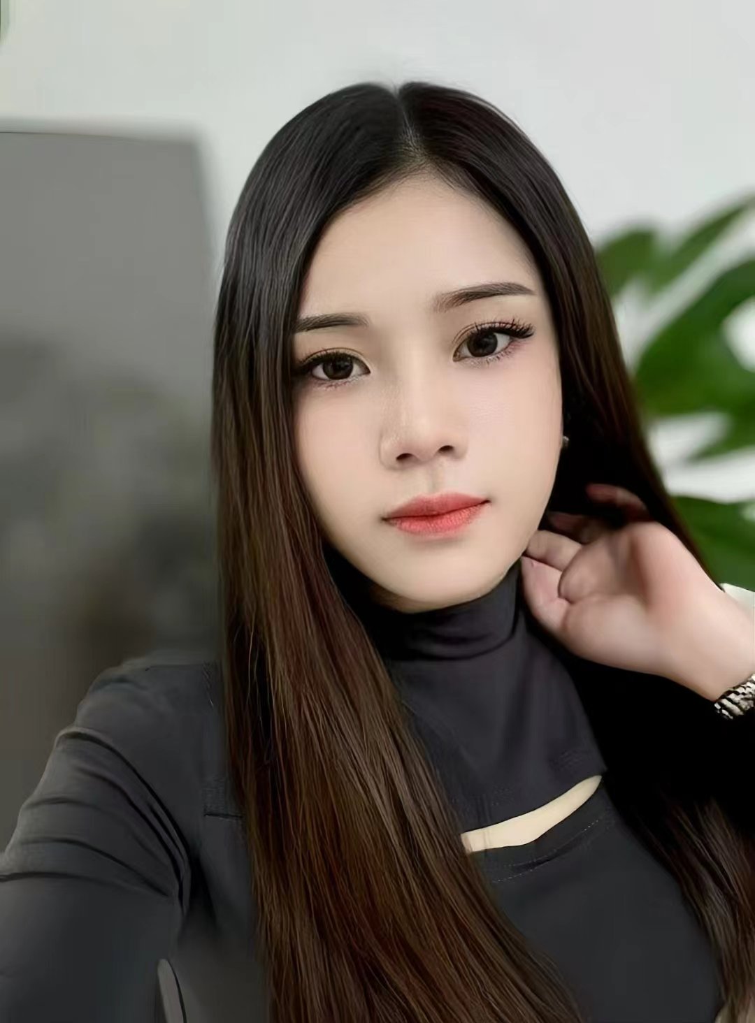 吴中白皙丰润小姐姐乐乐