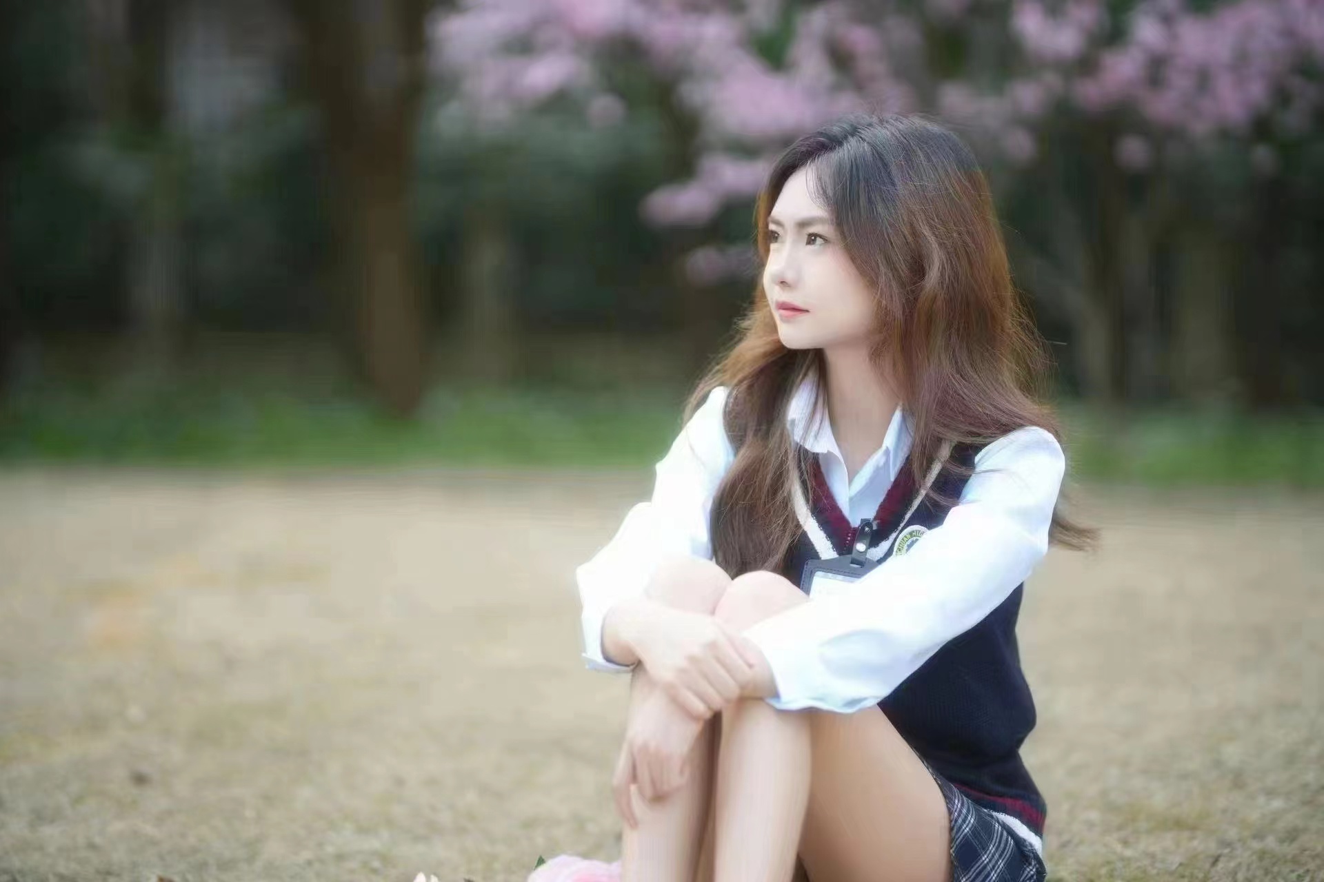 在校女大学生刚做兼职