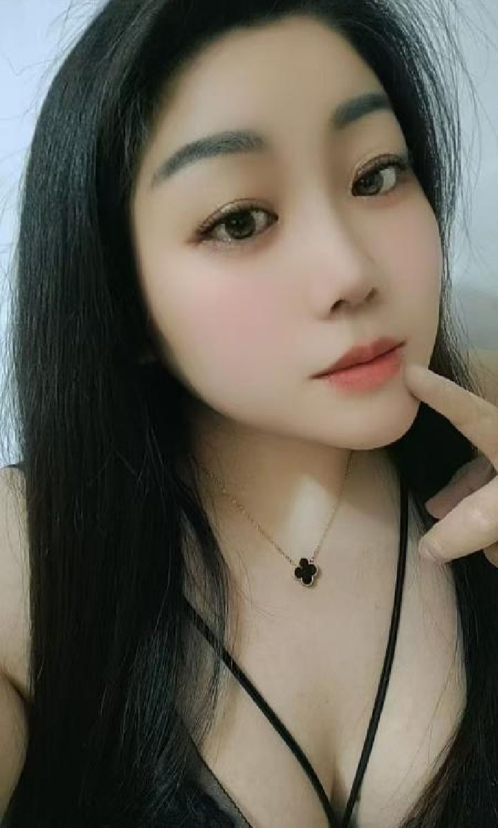 再刷越秀丰润美少妇