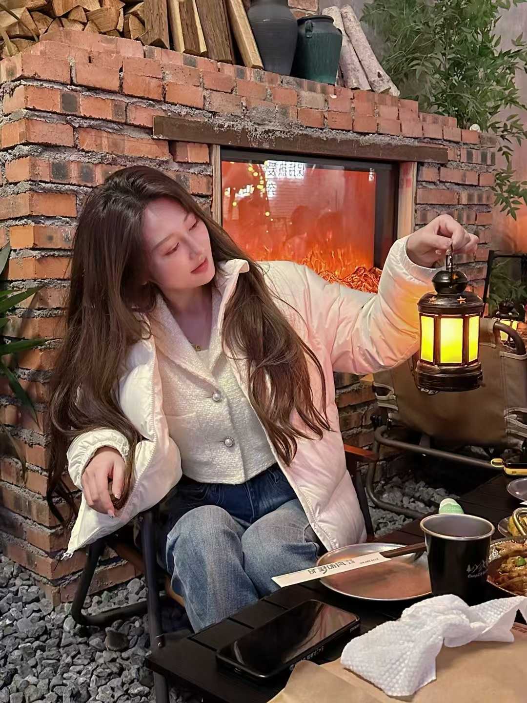 青春气息满满，清纯妹子一枚