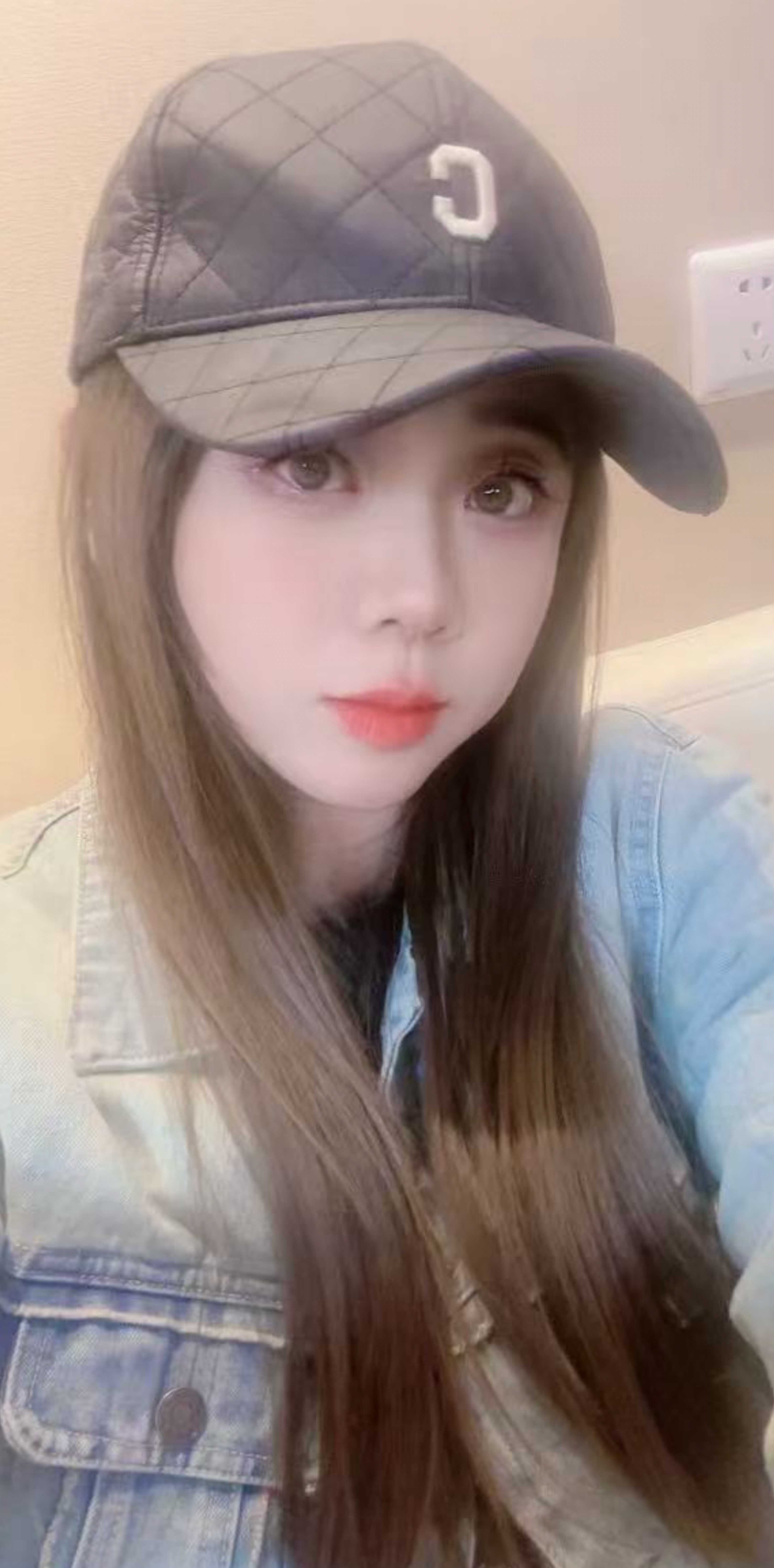 河西白嫩丰满小甜妹宝儿