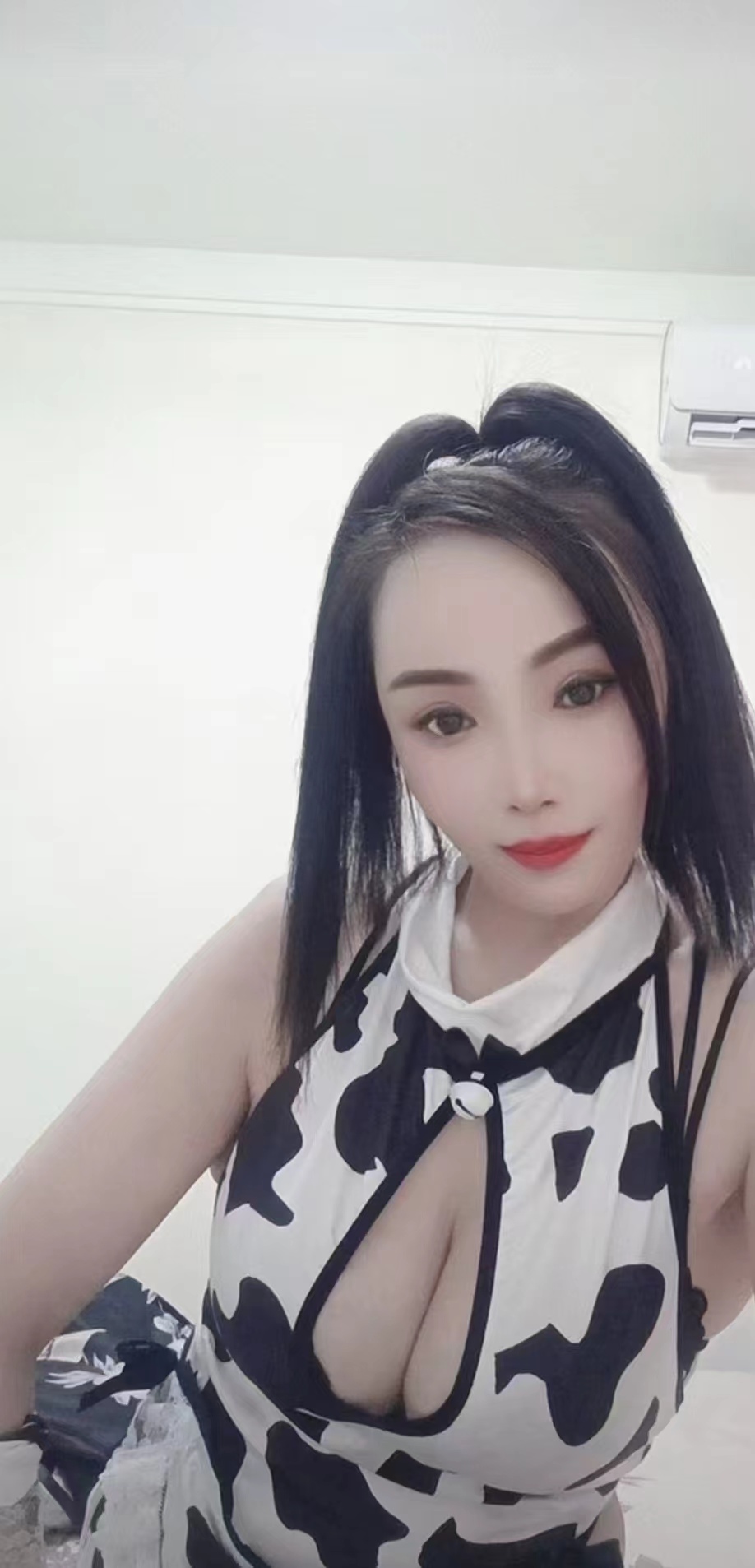 浦东丰满热辣少妇依依