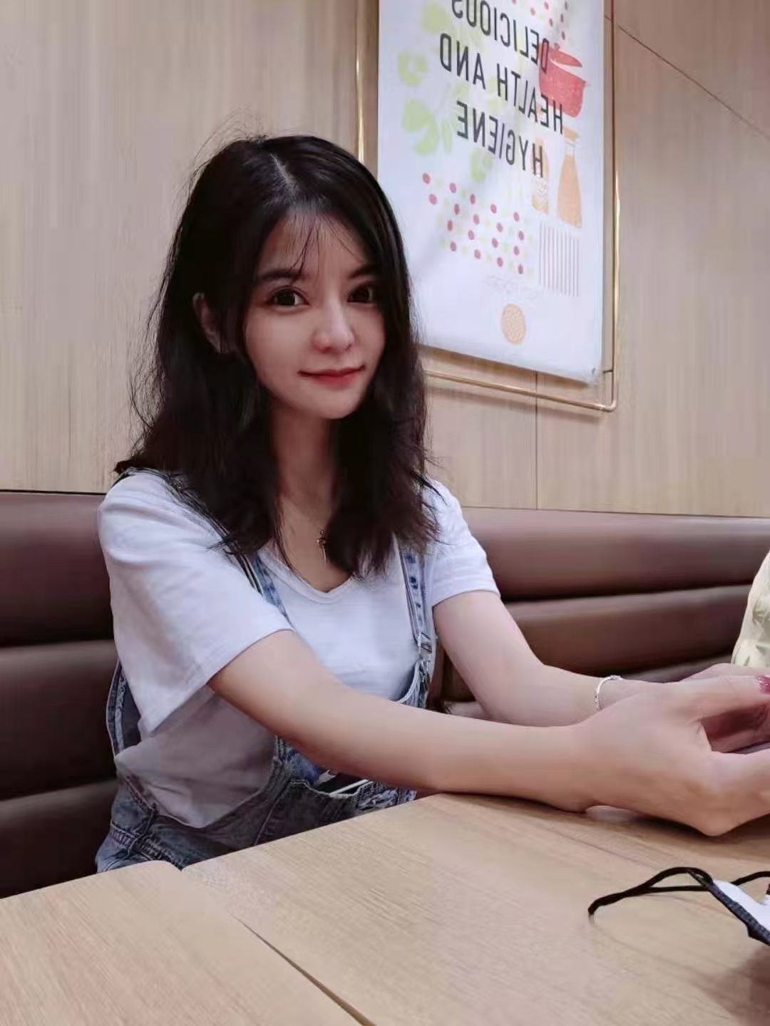 拱墅兼职女友款小姐姐